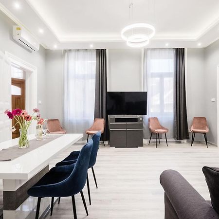 Prime Star Deak Ter Modern Luxury Apartments Budapest Ngoại thất bức ảnh